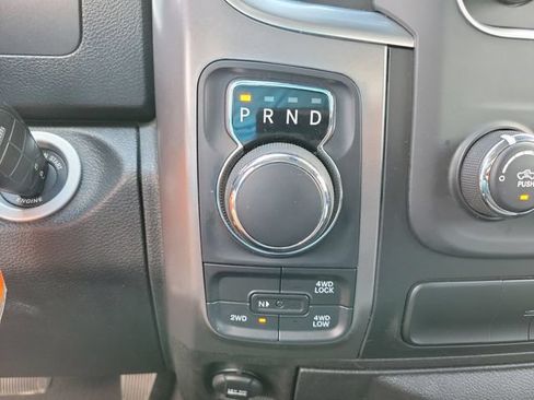 Used 2024 RAM 1500 Classic SLT AWD/4WD image 17