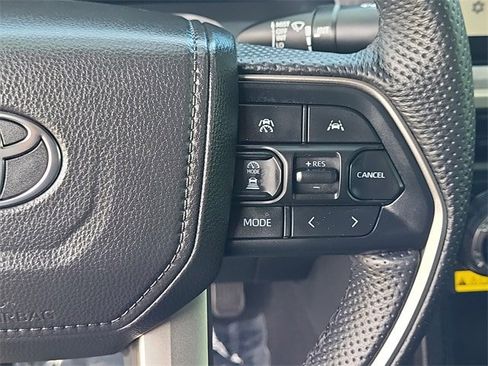 Used 2024 Toyota Tacoma Trailhunter image 23