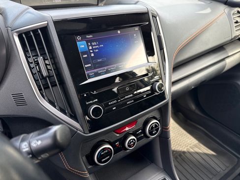 Used 2023 Subaru Crosstrek 2.0i Premium AWD/4WD image 17