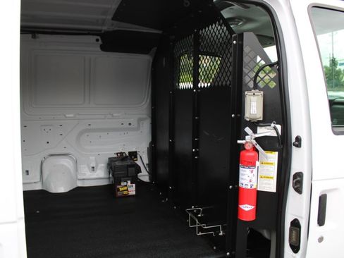 Used 2013 Ford E-150 and Econoline 150 w/ PWR Group image 15