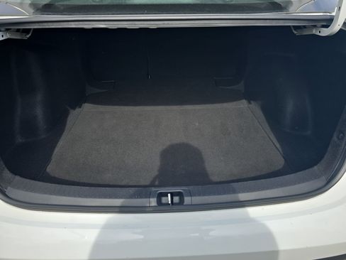 Used 2024 Toyota Corolla LE image 13