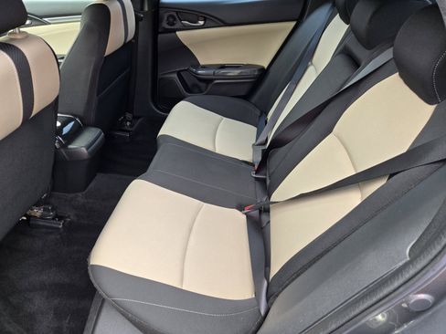 Used 2018 Honda Civic EX image 12