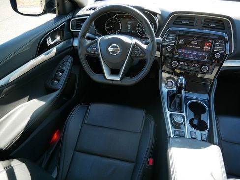 Used 2019 Nissan Maxima 3.5 SV w/ Floor Mat Group image 9