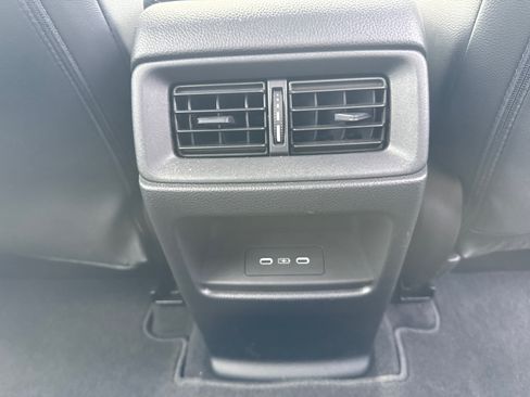Used 2024 Honda CR-V EX-L image 17