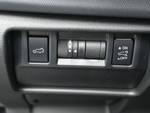 New 2026 Subaru Forester Premium AWD/4WD image 31