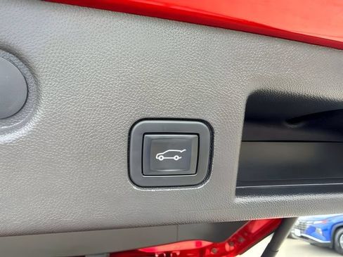 Used 2022 Chevrolet Equinox LT AWD/4WD image 20