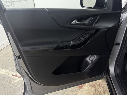 New 2026 Chevrolet Equinox LT w/ Convenience Package II image 16