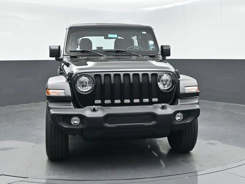 Used 2022 Jeep Wrangler Unlimited Sport AWD/4WD image 3