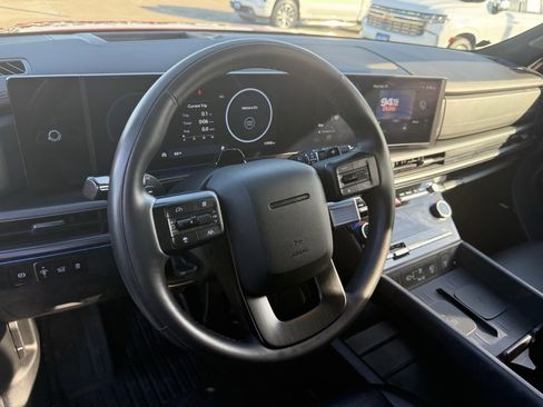 Used 2025 Hyundai Santa Fe Calligraphy image 25