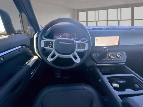 Used 2024 Land Rover Defender 110 S AWD/4WD image 5