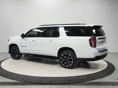 Used 2021 Chevrolet Suburban RST RWD image 5