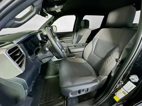 Certified 2025 Toyota Tundra SR5 AWD/4WD image 12