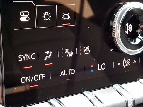 New 2026 GMC Terrain AT4 w/ Convenience Package III AWD/4WD image 17