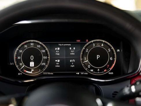 New 2026 Jaguar F-PACE R-Dynamic S image 17