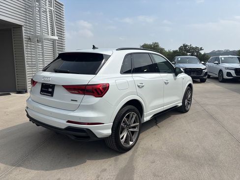 Used 2025 Audi Q3 2.0T Premium w/ Convenience Package AWD/4WD image 6