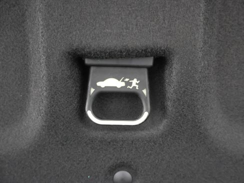 Used 2017 Chevrolet Camaro ZL1 RWD image 26