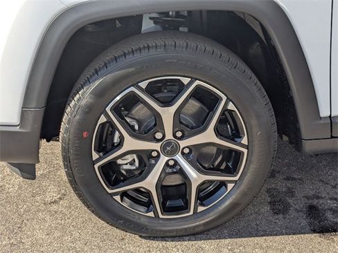 New 2026 Jeep Compass Limited image 9