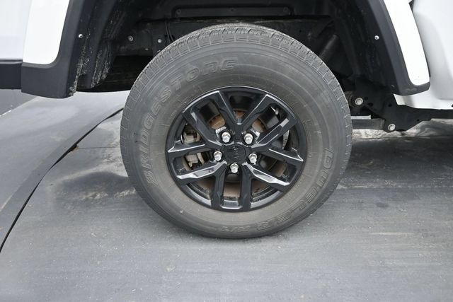 Used 2022 Jeep Gladiator Sport AWD/4WD image 40