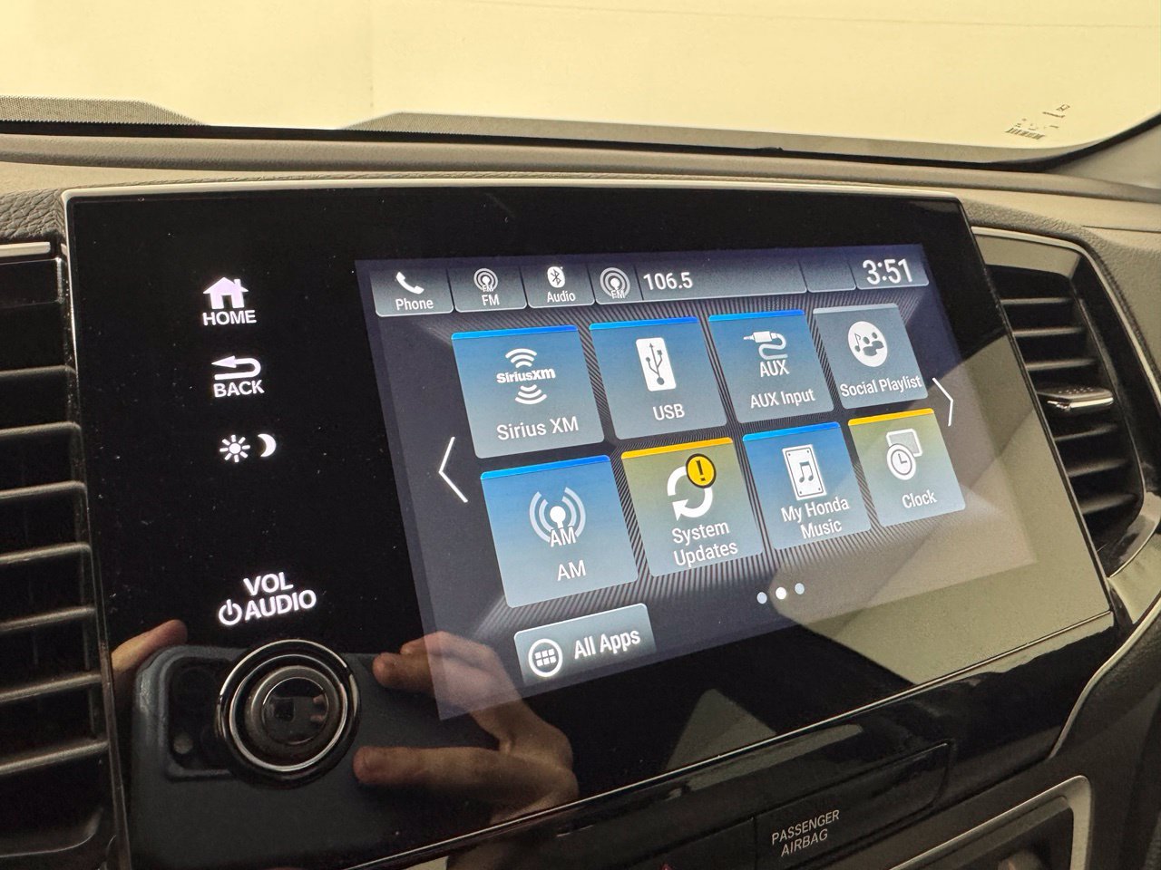 Used 2022 Honda Passport EX-L image 18