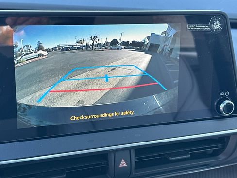 New 2026 Toyota Prius XLE image 21