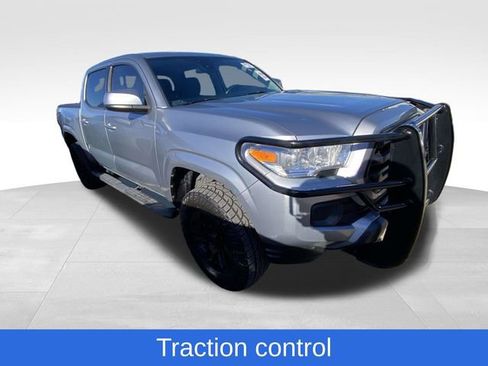 Used 2019 Toyota Tacoma SR w/ SR Convenience Package image 3