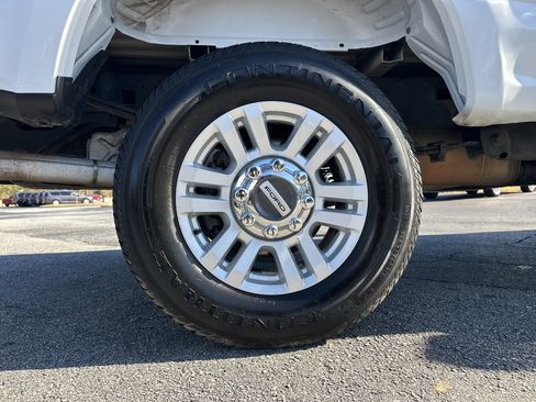 Used 2017 Ford F250 XLT image 18