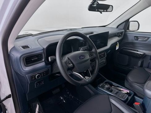 New 2026 Ford Maverick Lariat w/ Black Appearance Package image 9
