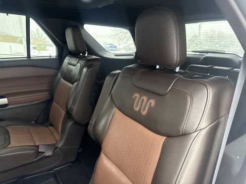 Certified 2021 Ford Explorer King Ranch w/ Premium Technology Package image 18