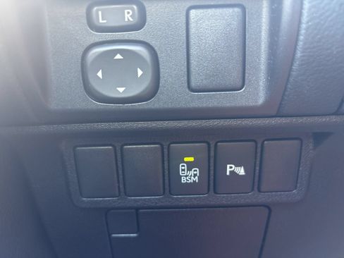 Used 2015 Lexus ES 350 w/ Premium Package FWD image 31
