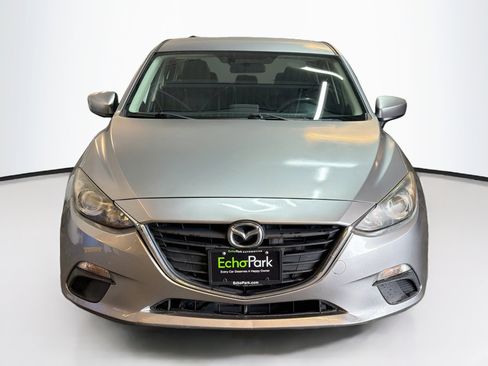 Used 2016 MAZDA MAZDA3 i Sport w/ Preferred Equipment Package FWD image 2