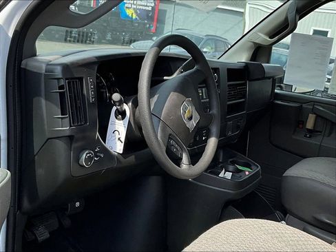New 2025 Chevrolet Express 3500 w/ Power Convenience Package RWD image 9