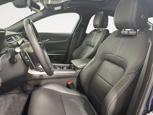 Used 2024 Jaguar XF R-Dynamic SE image 7