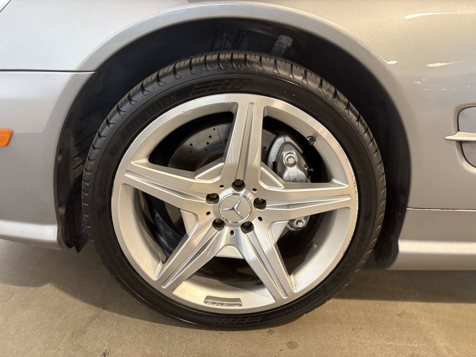 Used 2009 Mercedes-Benz SL 550 image 34