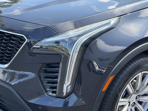 Certified 2022 Cadillac XT4 Sport w/ Comfort Package image 8
