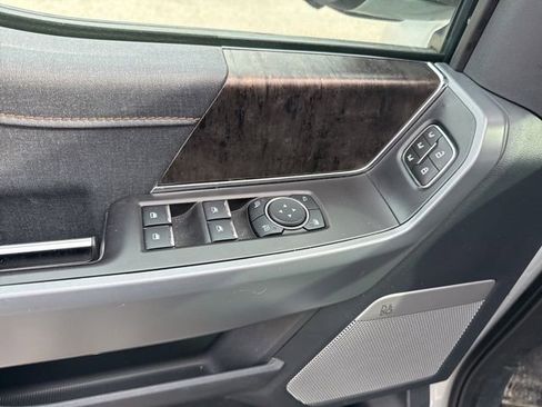 Used 2023 Ford F150 Lightning Lariat w/ Equipment Group 511A High image 11