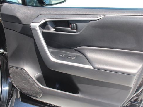 Certified 2024 Toyota RAV4 LE FWD image 18