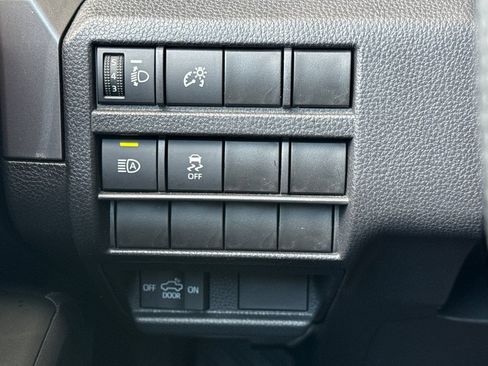 Certified 2024 Toyota Tacoma SR5 RWD image 32