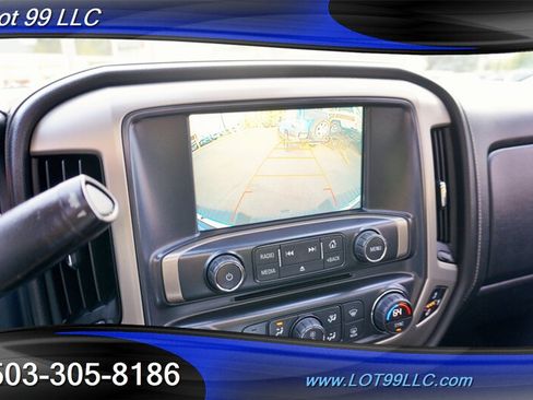 Used 2016 GMC Sierra 2500 Denali w/ Duramax Plus Package AWD/4WD image 44