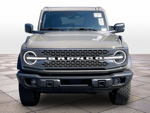 Certified 2025 Ford Bronco Badlands AWD/4WD image 3