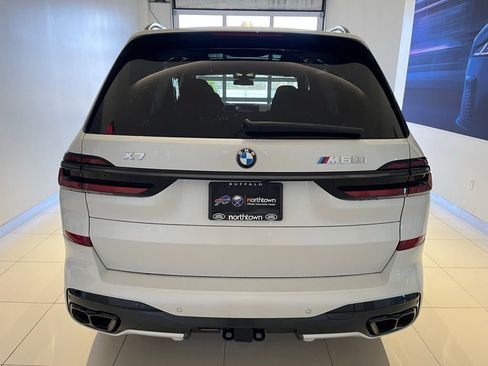 Used 2024 BMW X7 M60i w/ Executive Package image 7