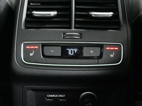 Used 2019 Audi A4 2.0T allroad Premium Plus image 16