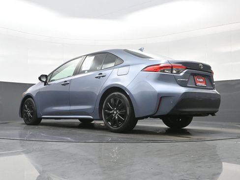 Used 2023 Toyota Corolla LE FWD image 28