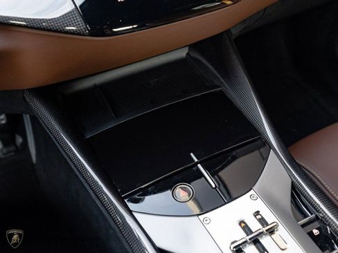 Used 2026 Ferrari Purosangue image 16