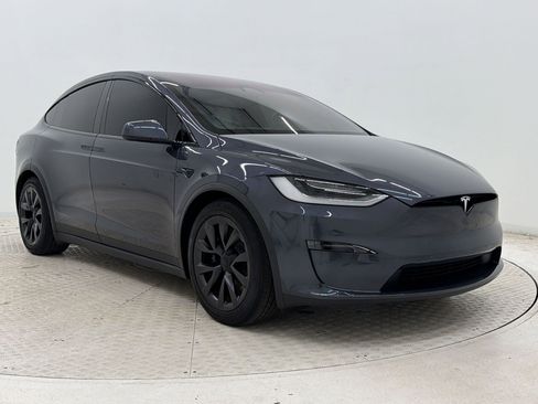 Used 2023 Tesla Model X AWD/4WD image 7