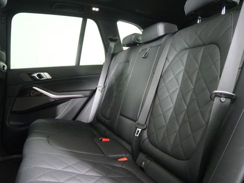 Certified 2025 BMW X5 xDrive40i w/ Premium Package image 16