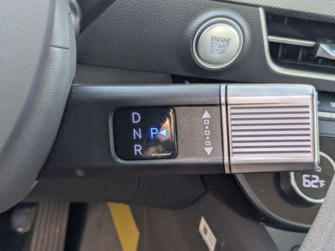 Used 2025 Hyundai Sonata SEL image 14