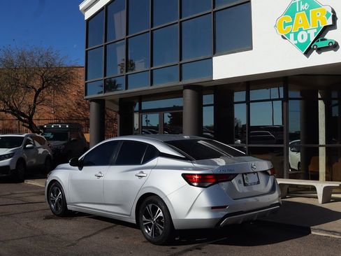 Used 2022 Nissan Sentra SV w/ All-Weather Package image 9