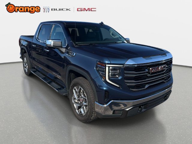 Used 2023 GMC Sierra 1500 SLT w/ SLT Premium Package AWD/4WD image 1