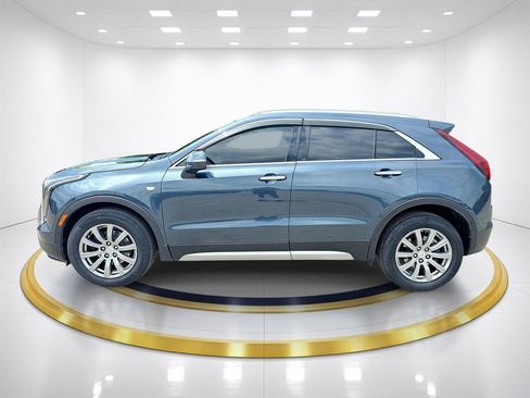 Used 2019 Cadillac XT4 Premium Luxury w/ Technology Package AWD/4WD image 8