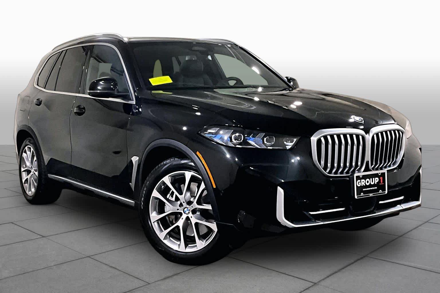 Used 2026 BMW X5 xDrive50e w/ Executive Package AWD/4WD image 2